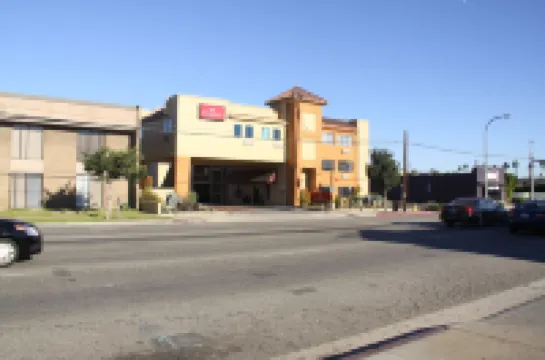 Ramada by Wyndham Culver City Các khách sạn ở Los Angeles