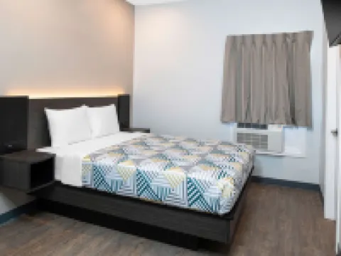 洛杉磯港摩託爾旅館6號-聖佩德羅，CA 鄰近愛荷華戰艦博物館的酒店