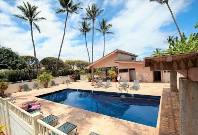 Kihei Akahi by HI