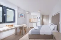 Golden Bay Boutique Hotel & Bungalows - Balcony