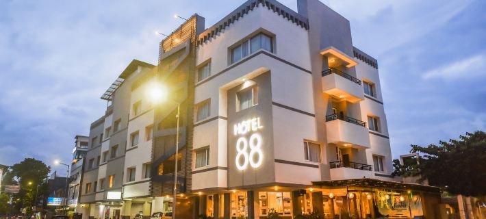 Hotel 88 Jember Hotel di Jember