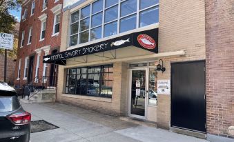 Entire Unit-5Min to M&TBank Camden Yards