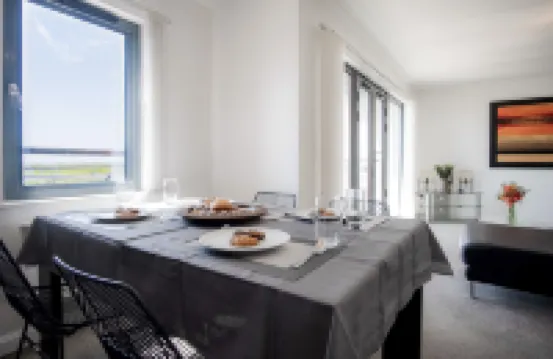 Fisherman's Way - 2 Bed Apt - SA1 Swansea