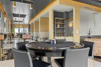Stylish 2BR Near Sylvan Park Music City Views! Hotel in zona Bellevue Recreation Center