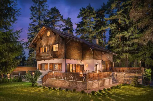 Villa Borovets Mountain & Luxury Hotel di Samokov