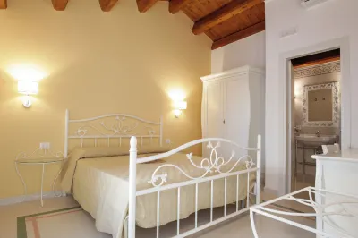 B&B Monsignore Hotels near Villaggio Cala Azzurra