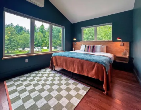 Madbush Falls Hotels near Mad River Glen
