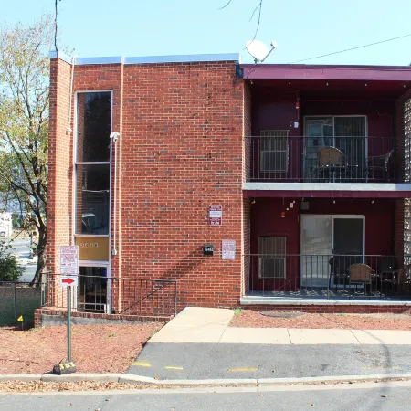 Comfy and Cozy-Min to National Mall Great Location