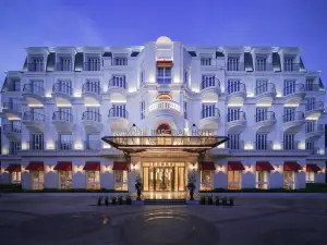 Golden Imperial Hotel