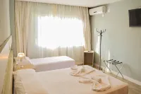 Sky Valle Hotel - พร้อมระเบียง