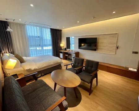 New Grand Hotel Hotels in Jinju
