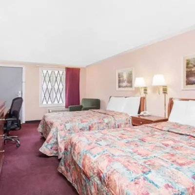 Knights Inn Augusta at Deans Bridge Rd オーガスタ・テクニカル・カレッジ周辺のホテル
