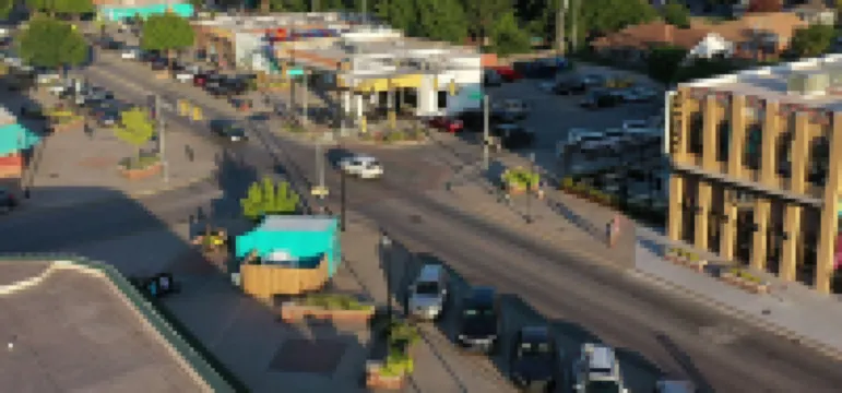 復古寶石在黃金地段舒適一卧室綠洲