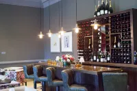 Bedford Lodge Hotel & Spa - bar