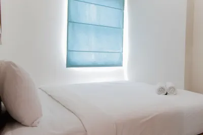 Unique and Fresh 2Br Parkland Avenue Apartment Các khách sạn ở Cilenggang