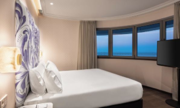 Eurostars Universal Lisboa