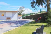 Parrots`Village