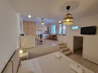 Karaoulanis Apartments Hotels in Andros