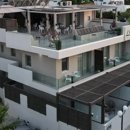 XSuites Hotel