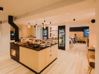 Alpin - Studios & Suites - breakfast