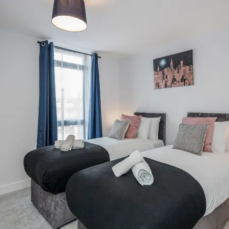 Watford Cassio Deluxe - Modernview Serviced Accommodation Отели рядом с достопримечательностью «Железнодорожный вокзал Уотфорда»
