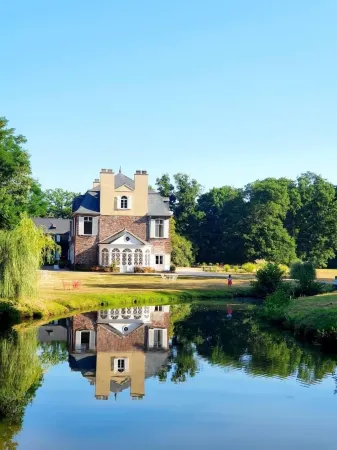 Domaine des Longrais Отели в г. Беде