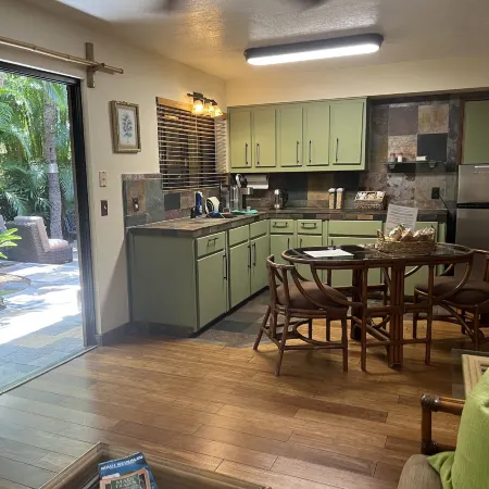 Mango Suite