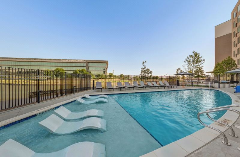Hilton Garden Inn Grand Prairie at EpicCentral photo 2