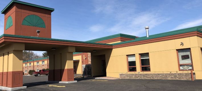 Posh Inn & Suites Hotels in Wood County