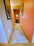 Charming & Cozy Apartment w/ Hot tub patio. Hotels in Kenmore