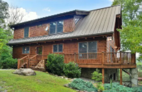 MOUNTAIN HOME NEW DISCOUNTED RATES MOUNTAIN VIEWS  MILITARY DISC PETS HOT TUB