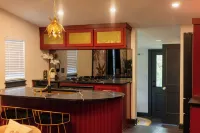 Hollywood House - Walk to UofA 워싱턴 카운티 호텔