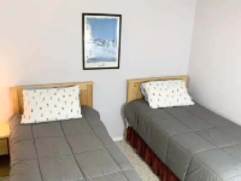 Year Round Green Mountain Escape - Ski - Swim - Tennis - Hike - Golf Hotels in Warren