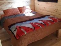 Glacier Nat'l Park A-frame w/ hot tub- Flattop Mountain A-Frame, GNP basecamp! Hotels in Coram