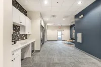 ADA-Compliant Studio with Modern Comforts - Serene Soulful Escape Hotels in Macon