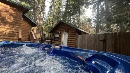 Hot Tub and Creek Access - Charming Cozy Retreat