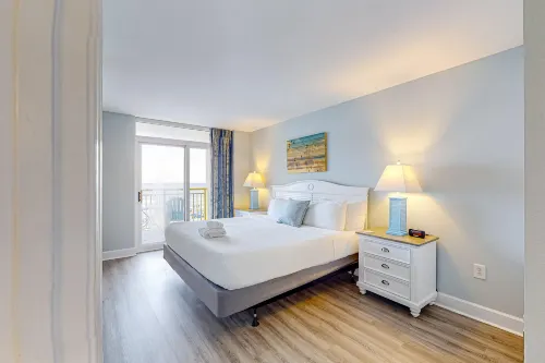 Bay Watch 0315 Hôtels à : Atlantic Beach