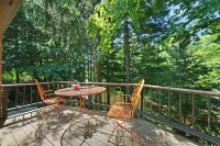 Mill Pond, Large Patio, Pet Friendly, Walk to Town