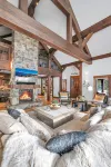 Ski in/Out Access and Luxurious Amenities - Stunning Mountain Haven