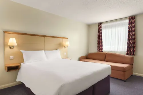 Days Inn by Wyndham Cannock Norton Canes M6 Toll - Wifi