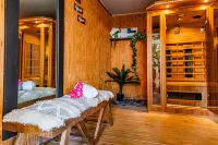 Sherry Frontenac Oceanfront - spa