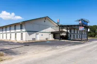Motel 6 Arkadelphia, AR Các khách sạn ở 