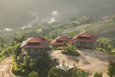 Phumektawan Resort Отели рядом с достопримечательностью «Mae Salong»