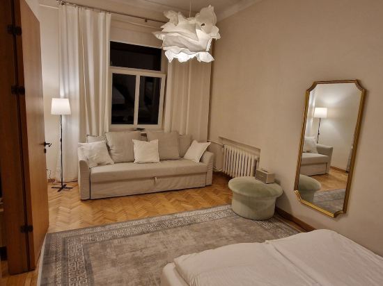 Tyzen39&38 Luxury Apartment