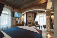Leda Stone House