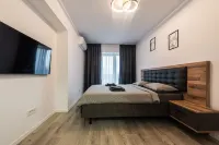 Vanda - Park-View Apartment with Private Balcony Hotels near Bucharest Băneasa Aurel Vlaicu International Airport