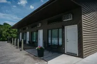 Nature's Inn Kenora