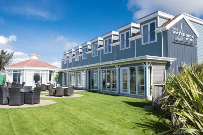 The Waterside Hotel Hotels near Ardrossan Castle