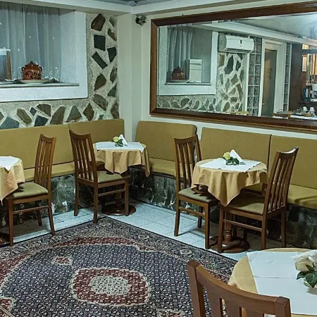 Porto Lesvos Hotel