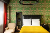 Rooms Hotel Tbilisi - 5 Yıldız